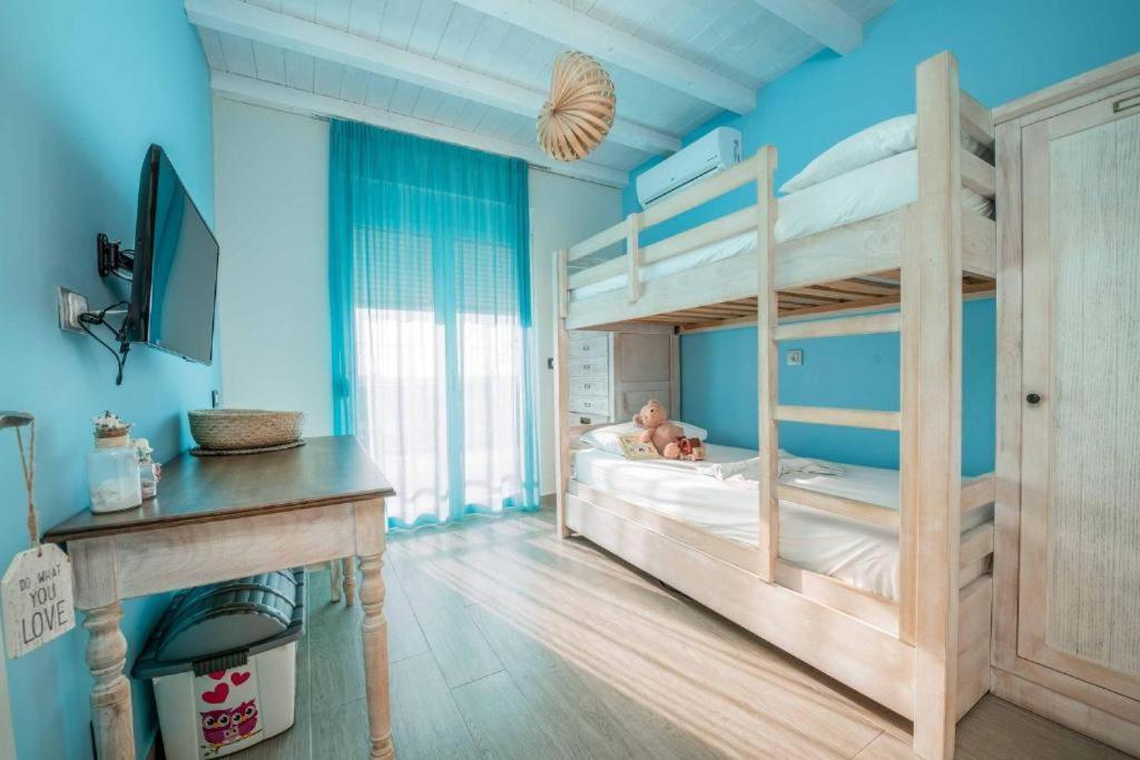 Seabreeze Villa - With Jacuzzi & Heated Pool Mastichari  Bagian luar foto