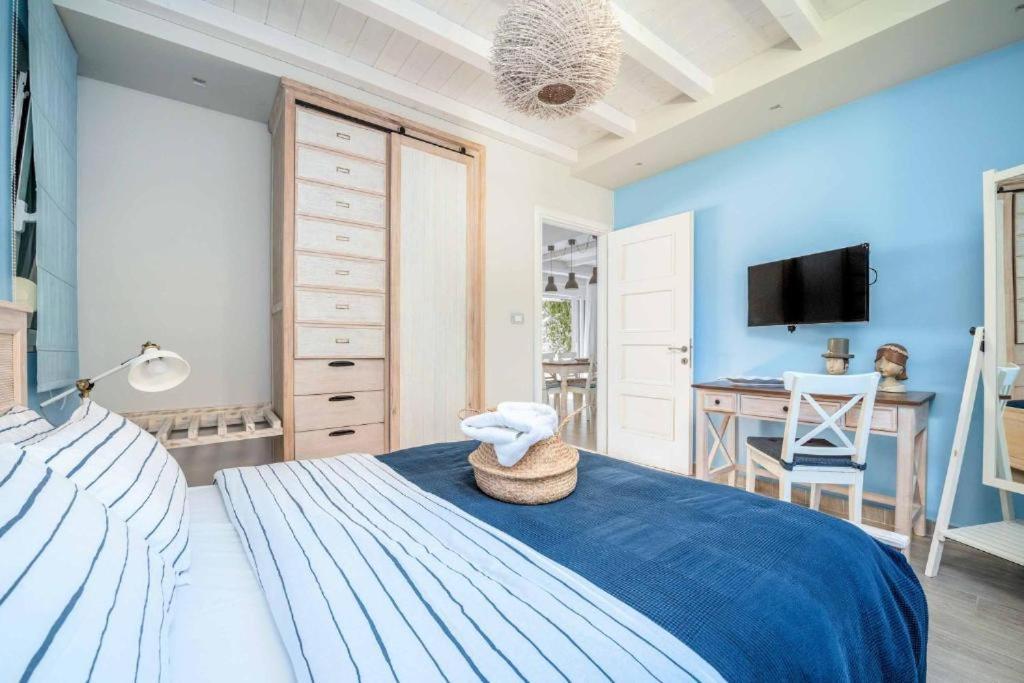 Seabreeze Villa - With Jacuzzi & Heated Pool Mastichari  Bagian luar foto