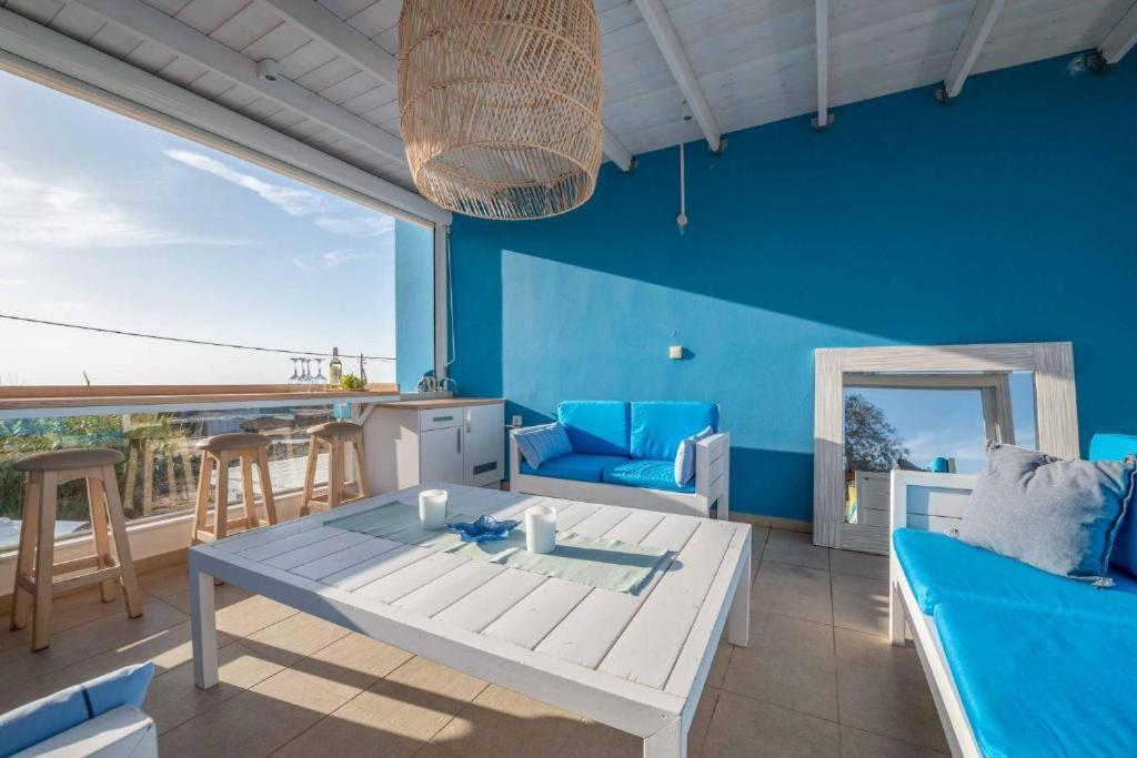Seabreeze Villa - With Jacuzzi & Heated Pool Mastichari  Bagian luar foto
