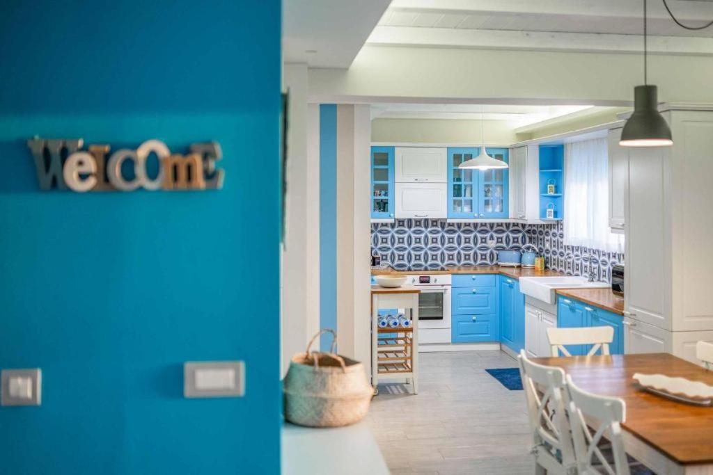 Seabreeze Villa - With Jacuzzi & Heated Pool Mastichari  Bagian luar foto